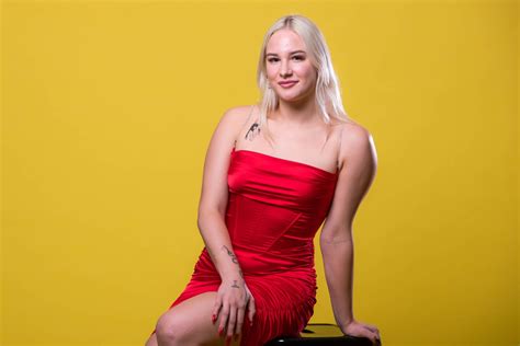 pornhubi sonya_kelsey